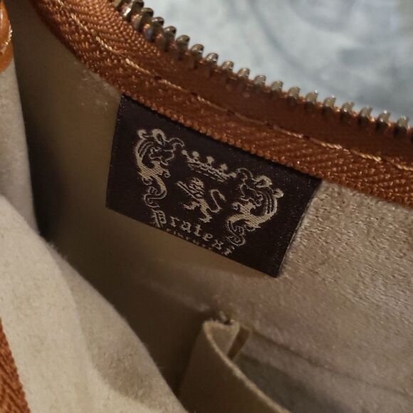 🦁 Pratesi Italian Leather Clutch - Picture 5 of 7